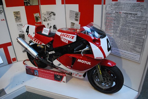 Museum Douglas - odkaz na legendární závody TT